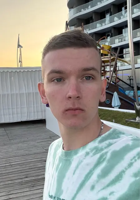 Ivan из Одессы, ищу на сайте знакомства на одну ночь