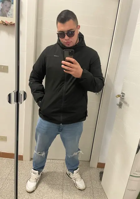 Niku из Болоньи, мне 26, познакомлюсь для вирта