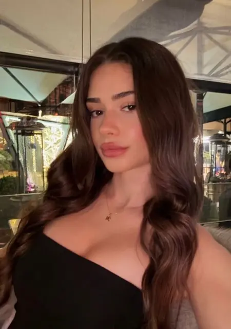 Даря из Василькова, мне 24, познакомлюсь на одну ночь