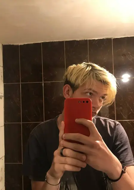 Андрюша з Конотопа, шукаю на сайті приємне проведення часу