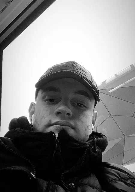 Марк из Нюрнберга, ищу на сайте знакомства на одну ночь