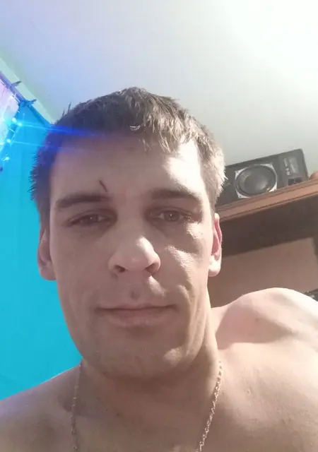 Василий з Димера, шукаю на сайті знайомства на одну ніч