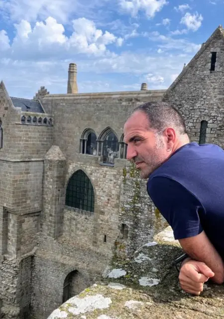 Soy Sergi, 44 años de Lloret de Mar, busco conocer gente para chatear