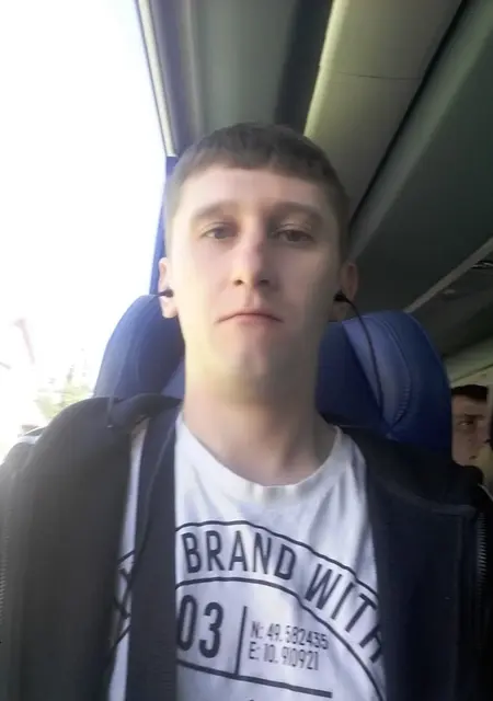 Я Николай, 37 років з Харкова, шукаю знайомство для спілкування