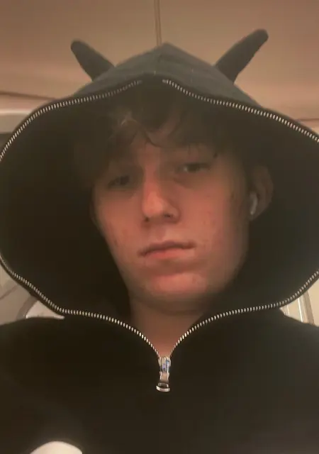 Josef из Праги, ищу на сайте постоянные отношения