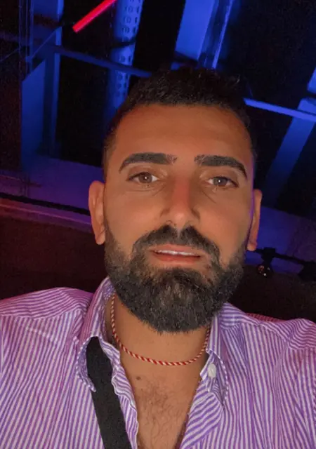 Я Yacoub, 34, из Соллентуна, ищу знакомства на одну ночь