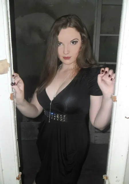 Я Walmer Klann, 26, знакомлюсь для приятного времяпровождения в Нарве