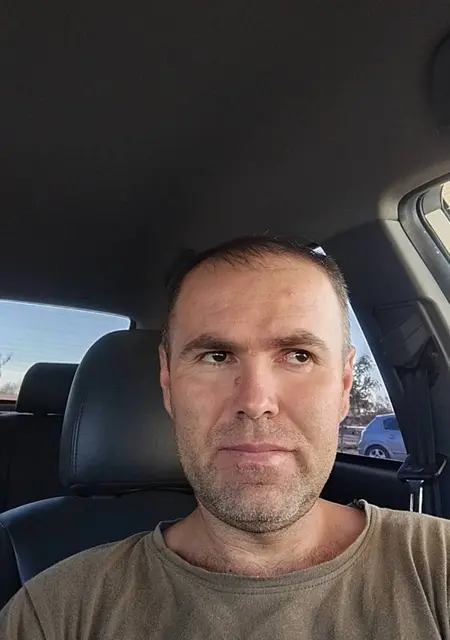 Джан из Sabadell, мне 35, познакомлюсь без обязательств