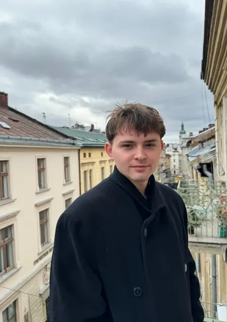 Я Андрій, 22, из Тернополя, ищу знакомство для совместных путешествий