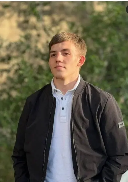 Ильдар из Караганды, мне 21, познакомлюсь для постоянных отношений