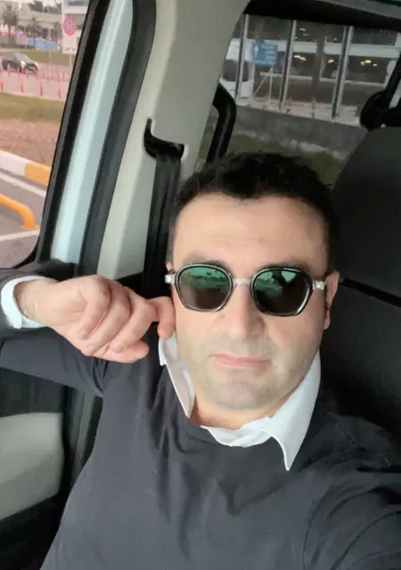 Я Sedat, 38, из Измира, ищу знакомство для совместных путешествий