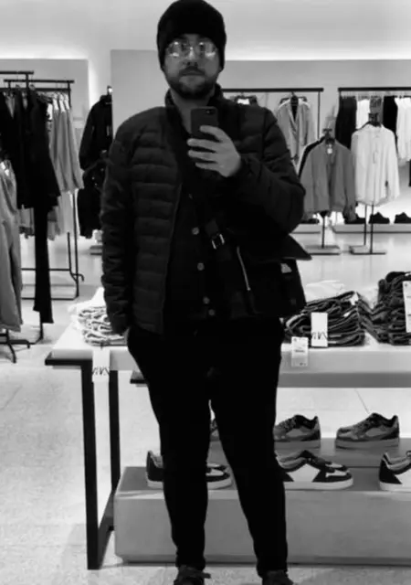 Я Mateusz, 35, из Кракова, ищу знакомства без обязательств