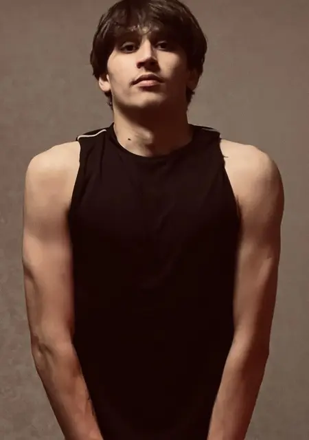 Слава из Хмельницкого, мне 20, познакомлюсь для вирта