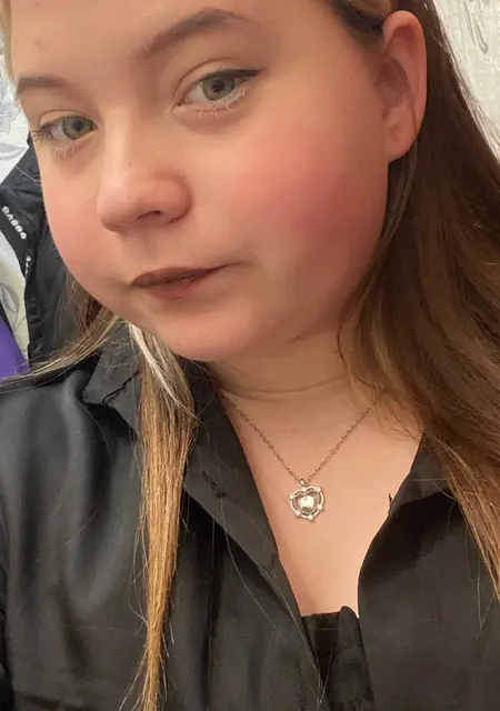 Я Lidia, 20, из Вены, ищу знакомство для общения