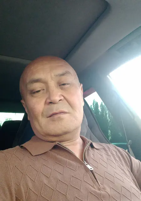 Мирлан из Бишкека, мне 48, познакомлюсь на одну ночь