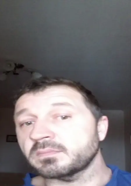 Vesa з Бара, мені 41 років, познайомлюсь для вірт