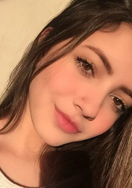 Я Аня, 32, из Гомеля, ищу знакомство для общения