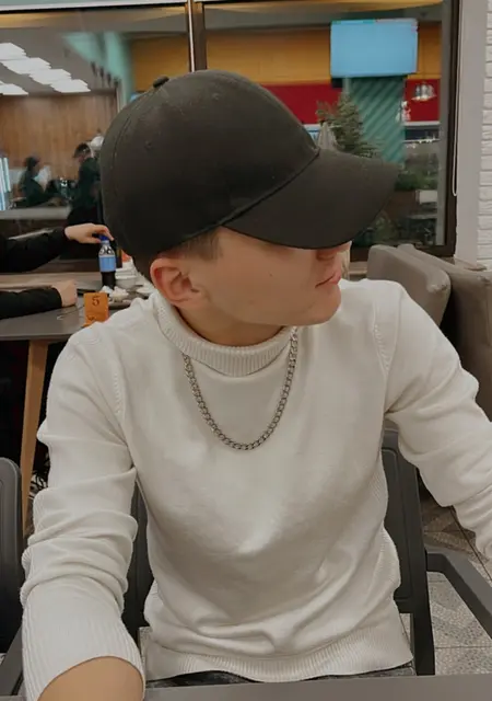 Adik из Астаны, мне 20, познакомлюсь на одну ночь