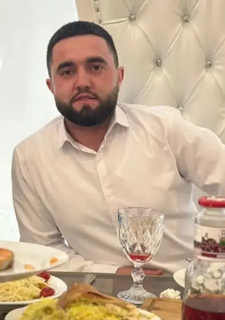 Aslan из Амстердама, ищу на сайте знакомства на одну ночь