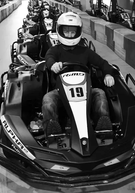 Я Том, 40, знакомлюсь без обязательств в Амстердаме