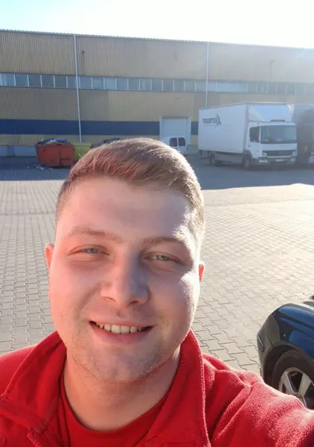 Денис из Бреста, ищу на сайте открытые отношения