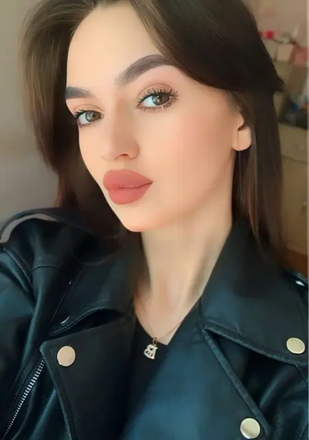 Виктория з Маріуполя, шукаю на сайті знайомства на одну ніч