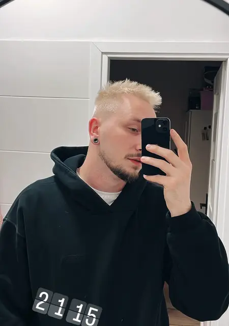 Я Bartek, 26, из Варшавы, ищу знакомство для дружбы