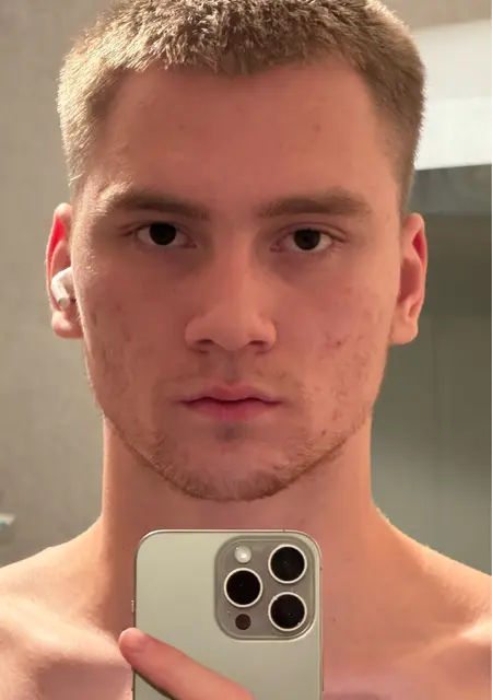 Я Артем, 20, знакомлюсь без обязательств в Лестер