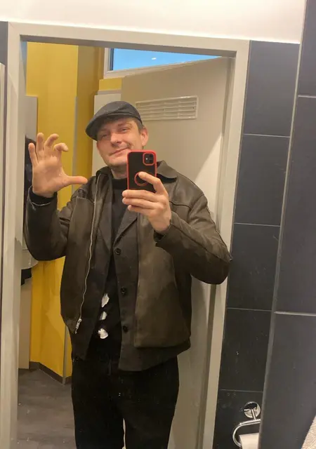 Union из Вены, ищу на сайте открытые отношения