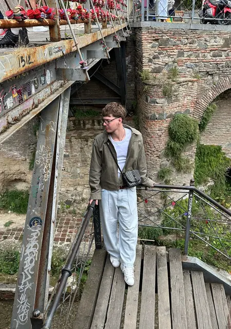 Я Богдан, 18, знакомлюсь без обязательств в Гомеле