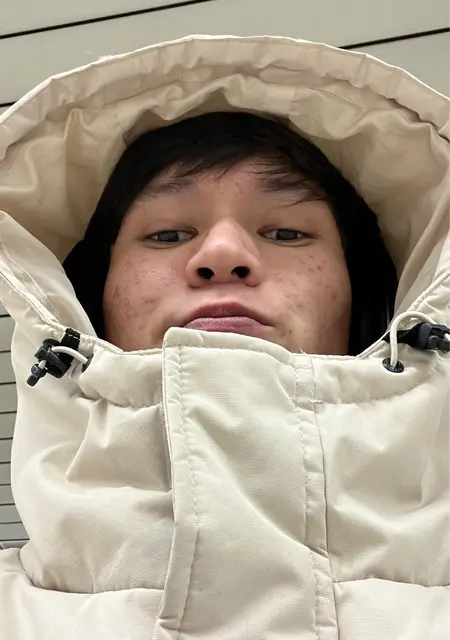 Я Tim, 20, из Балыкчи, ищу знакомства на одну ночь