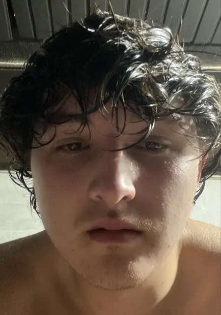 Жанибек из Караганды, ищу на сайте знакомства на одну ночь