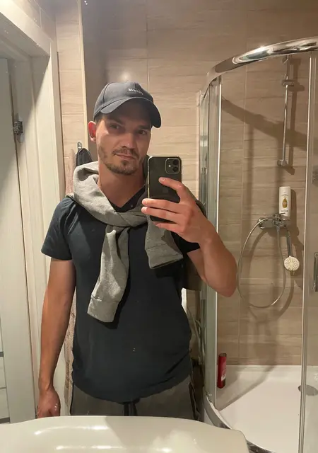 Владислав з Ірпінь, шукаю на сайті дружбу