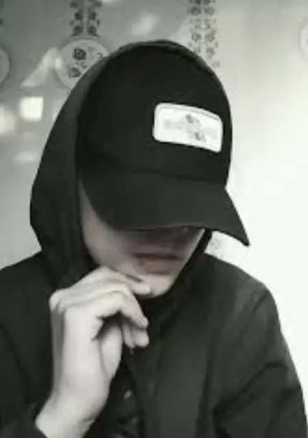 Димон из Франкфурта-на-майне, ищу на сайте знакомства на одну ночь