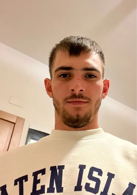 Я Даниил, 23, из Шифдорф, ищу знакомства без обязательств