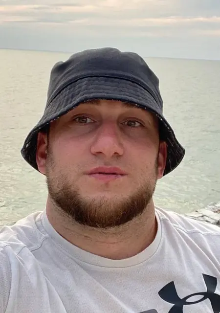 Я Арсен, 28, из Грайворона, ищу знакомство для общения