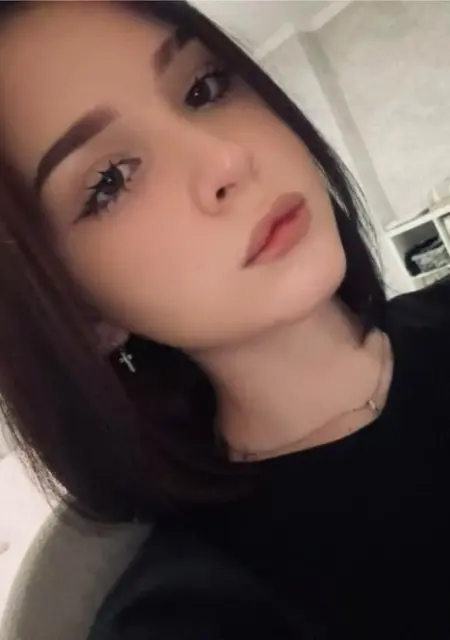 Alena из Уэйкфилд, ищу на сайте знакомства на одну ночь