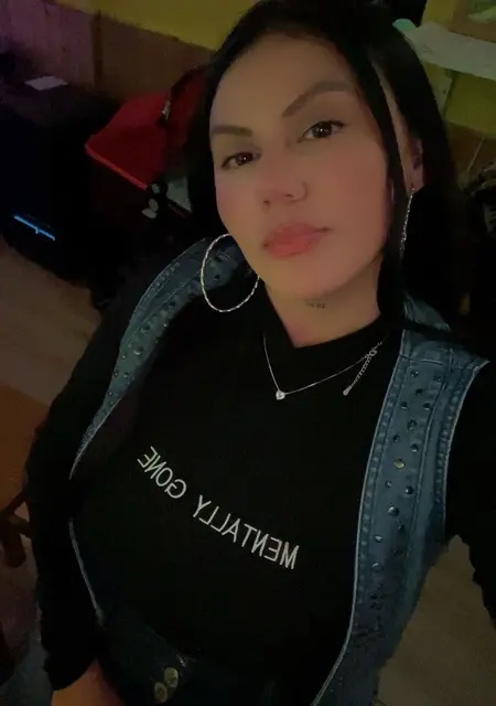 Ingrid de Gijón, tengo 33 años, lista para conocer para viaje