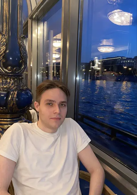 Я Илья, 24, знакомлюсь для общения в Кретей