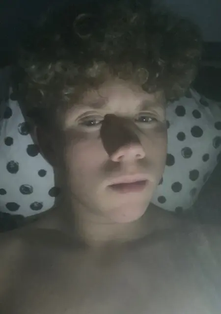 Я Simo, 25, знакомлюсь без обязательств в Торуни