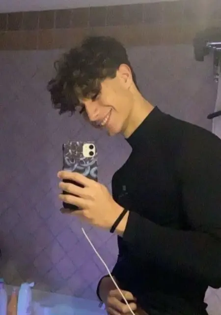 Я Eric, 25, из Реджо-эмилии, ищу знакомства без обязательств