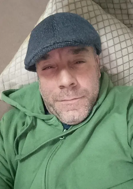 Я Losax, 48, из Мадрида, ищу знакомства на одну ночь