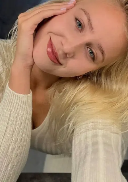 Я Мария, 26, из Марселя, ищу знакомство для дружбы