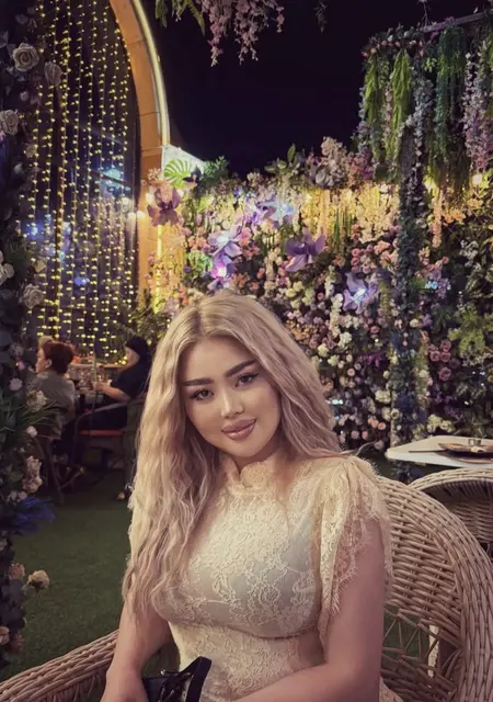 Я Gulim, 21, из Караганды, ищу знакомство для совместных путешествий