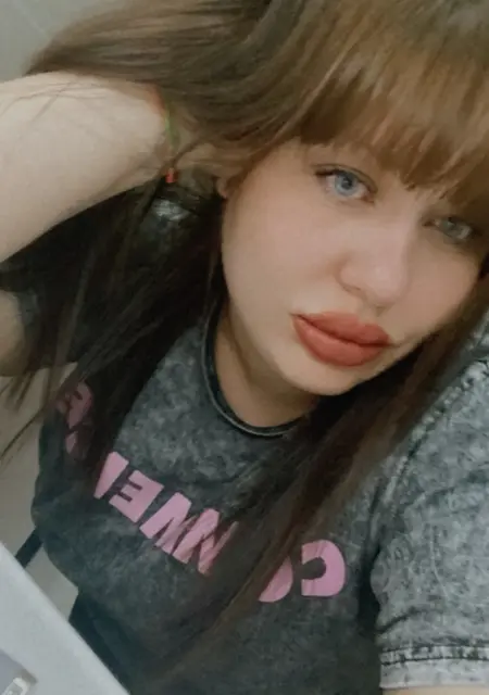 Я Lena, 31, из Вены, ищу знакомство для приятного времяпровождения