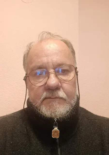 Fernando de Villarreal, tengo 67 años, listo para conocer para lío de una noche