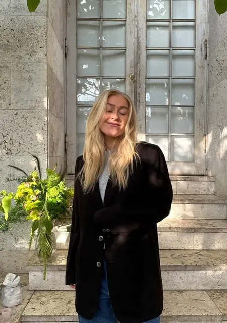 Елена из Манчестера, ищу на сайте дружбу