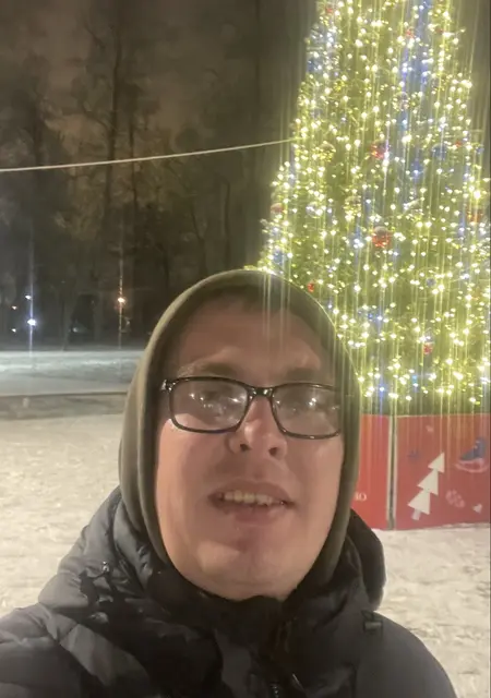 Я Генри, 30, знакомлюсь для открытые отношения в Гродно