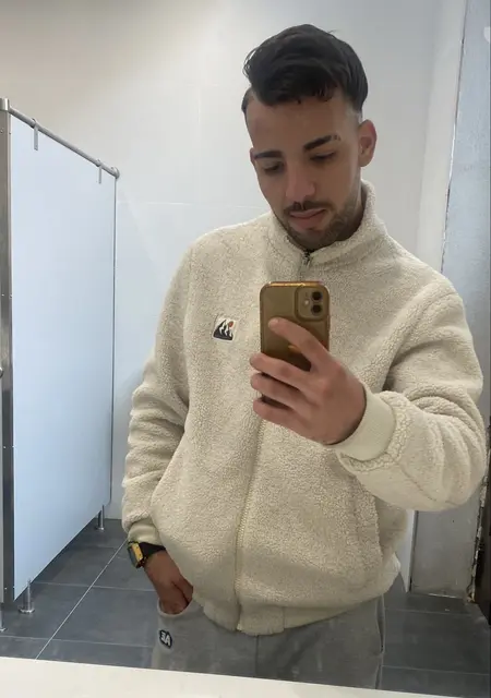 Soy Abdoama, 26 años, conociéndome para lío de una noche en Murcia