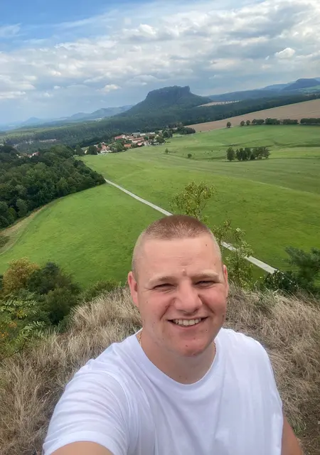 Я Bohdan, 26 років з Тернополя, шукаю знайомство для приємного проведення часу